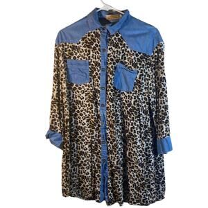 Grace & Emma Leopard Print Denim Button up Dress Shirt Size XXL